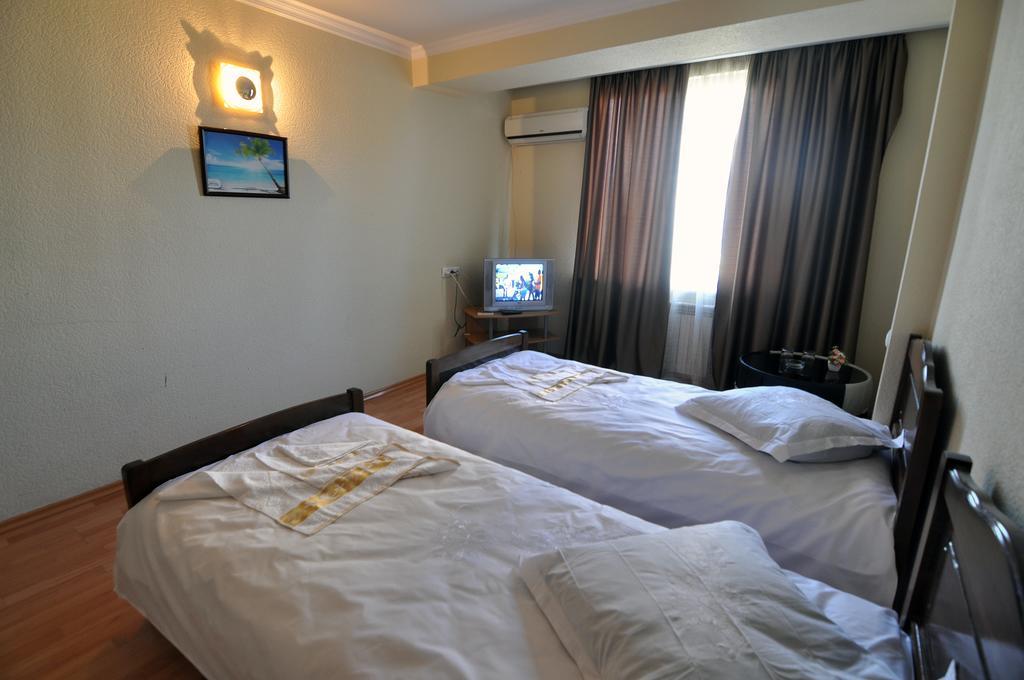 Sun Rise Hotel Tbilisi Pokój zdjęcie