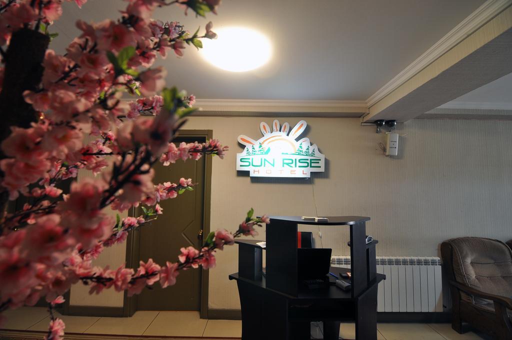 Sun Rise Hotel Tbilisi Zewnętrze zdjęcie